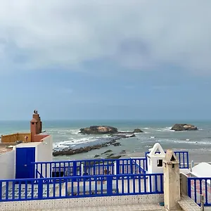 Nocleg ze śniadaniem With A Sea View As-Suwajra